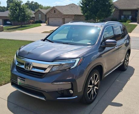 Gray 2021 Honda Pilot Touring 8-Passenger
