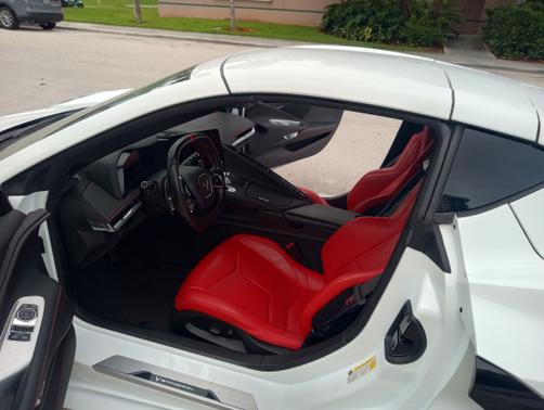 2022 Chevrolet Corvette Stingray w/1LT