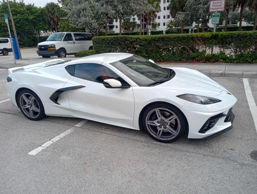 2022 Chevrolet Corvette Stingray w/1LT