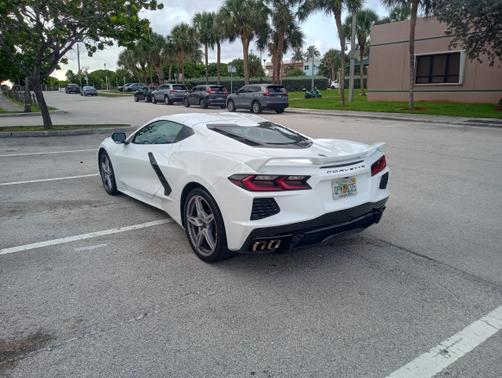 2022 Chevrolet Corvette Stingray w/1LT