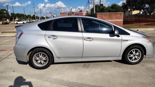 2010 Toyota Prius I