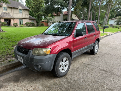 Red 2006 Ford Escape XLT