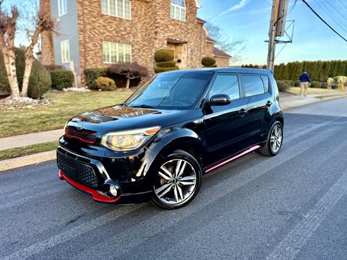2015 Kia Soul +