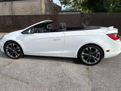 White 2016 Buick Cascada Premium