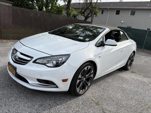 White 2016 Buick Cascada Premium
