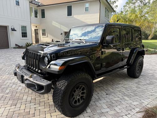 Black 2022 Jeep Wrangler Unlimited Rubicon 392