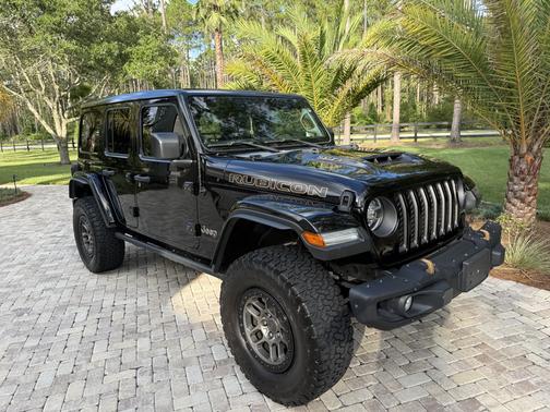 Black 2022 Jeep Wrangler Unlimited Rubicon 392
