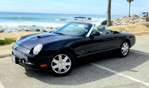 2004 Ford Thunderbird Premium