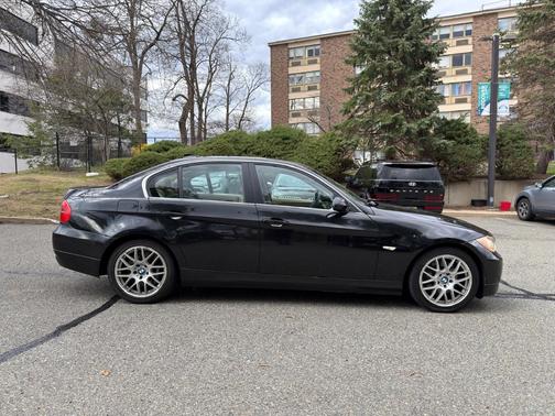 Black 2006 BMW 330 xi