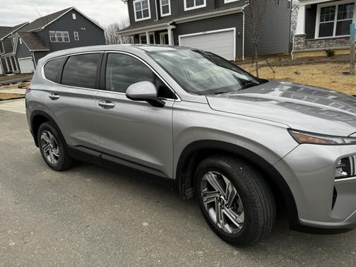 2021 Hyundai SANTA FE SE