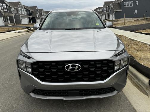 2021 Hyundai SANTA FE SE