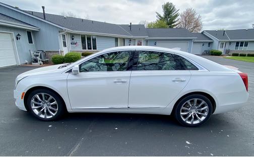 2016 Cadillac XTS Premium