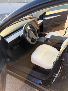 Black 2022 Tesla Model 3 Long Range
