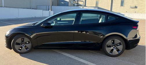 Black 2022 Tesla Model 3 Long Range