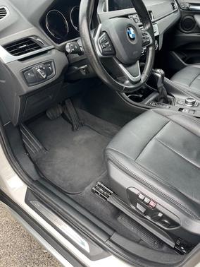 White 2019 BMW X1 xDrive28i