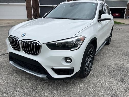 White 2019 BMW X1 xDrive28i