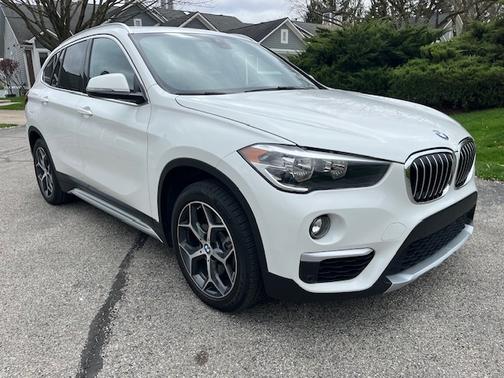 White 2019 BMW X1 xDrive28i