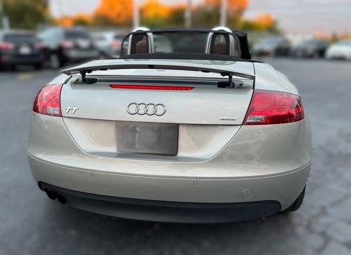 2009 Audi TT 2.0T Cabriolet quattro