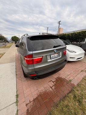 Silver 2010 BMW X5 xDrive30i