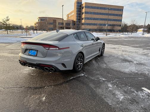 2023 Kia Stinger GT-Line