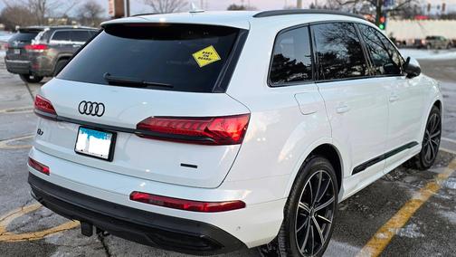 2022 Audi Q7 55 Prestige