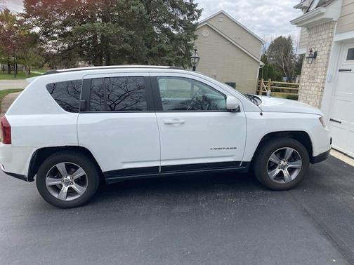 White 2017 Jeep Compass High Altitude