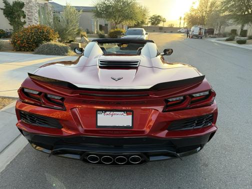 Red 2024 Chevrolet Corvette Z06 w/2LZ