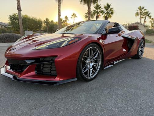 Red 2024 Chevrolet Corvette Z06 w/2LZ