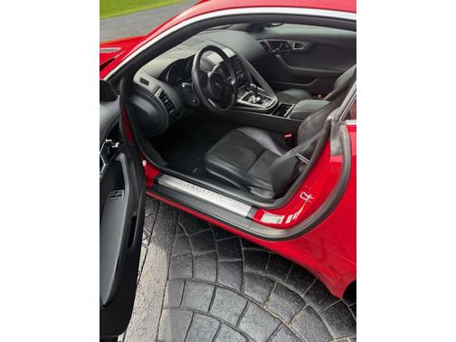 2017 Jaguar F-TYPE Premium