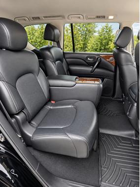 Black 2018 INFINITI QX80 Base