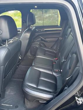 Black 2017 Porsche Cayenne Cayenne S