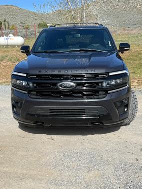 Gray 2022 Ford Expedition Limited