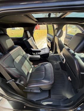 Gray 2022 Ford Expedition Limited