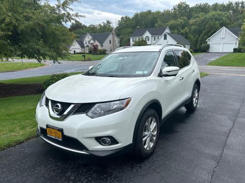 2016 Nissan Rogue SV