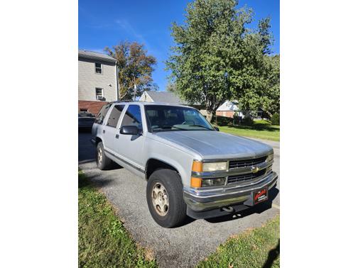 1996 Chevrolet Tahoe Base