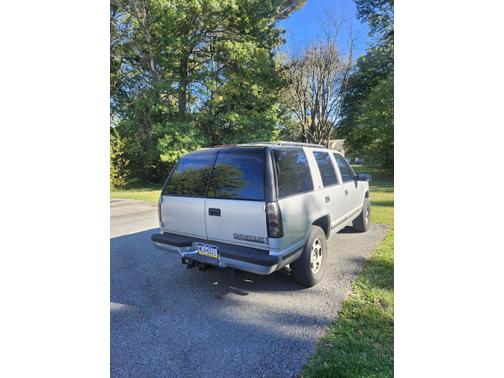 1996 Chevrolet Tahoe Base