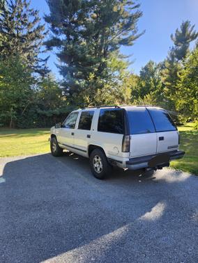 1996 Chevrolet Tahoe Base