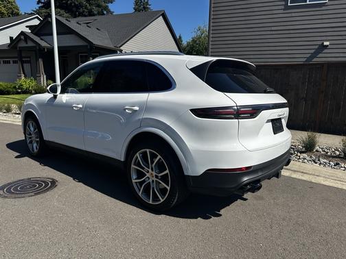 2021 Porsche Cayenne S
