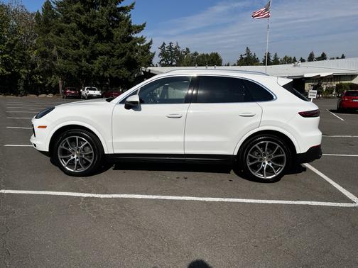 2021 Porsche Cayenne Cayenne S