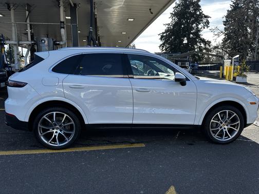 2021 Porsche Cayenne S
