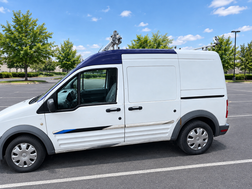 White 2013 Ford Transit Connect XL