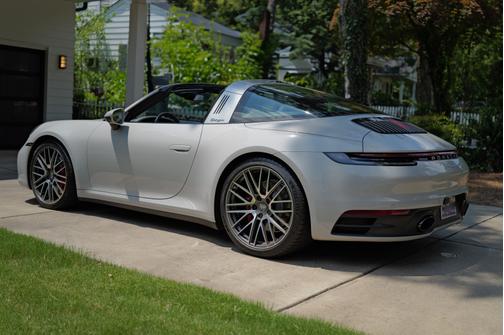2021 Porsche 911 Targa 4S