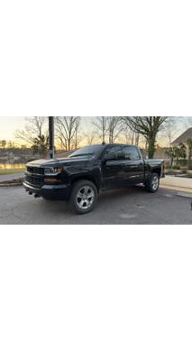 2018 Chevrolet Silverado 1500 Custom