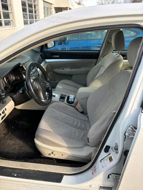 2013 Subaru Legacy 2.5i Premium