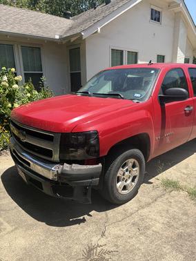 Red 2009 Chevrolet Silverado 1500 LT Extended Cab