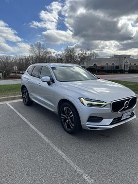 2020 Volvo XC60 T6 Momentum