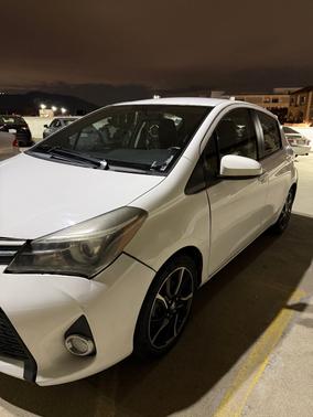 2016 Toyota Yaris SE
