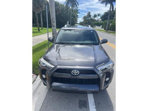 2014 Toyota 4Runner SR5