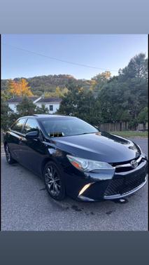 Blue 2015 Toyota Camry XSE