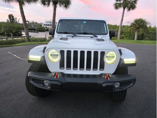White 2021 Jeep Wrangler Rubicon